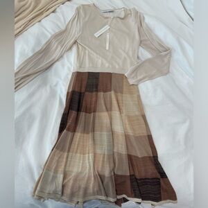 NWT Trina Turk Beige Cork Dress